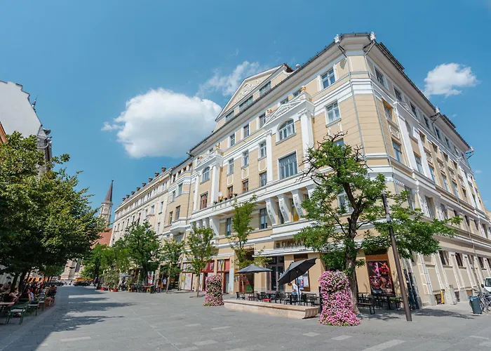 Old Town Square Apartments Cluj