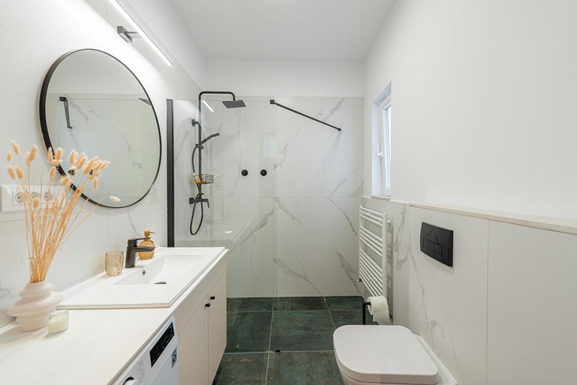 Old Town Square Apartment